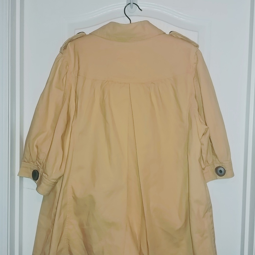 Lightweight Jacket - Picture 2 of 8